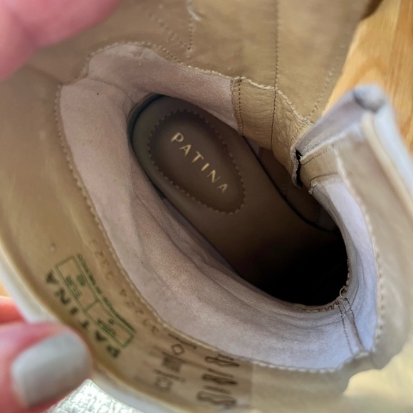 Women’s Size 9 White Block Heel Zip Bootie by Patina Portland Leatherr - Picture 5 of 8